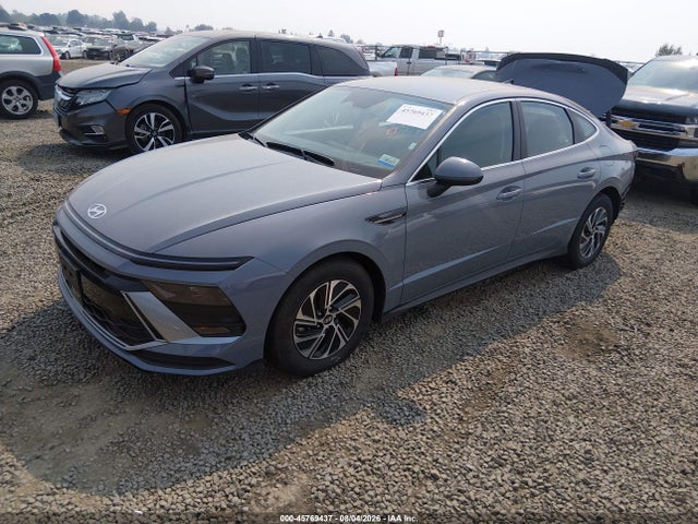 KMHL24JJ2TA161658 Hyundai Sonata Hybrid Blue