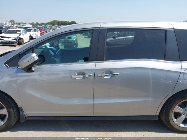 45769440 :رقم المزاد ، 5FNRL6H52JB089834 vin ، 2018 Honda Odyssey Ex مزاد بيع