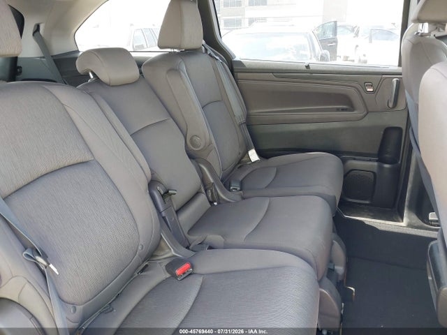 45769440 :رقم المزاد ، 5FNRL6H52JB089834 vin ، 2018 Honda Odyssey Ex مزاد بيع