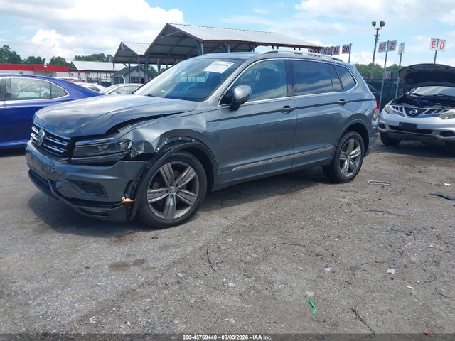 Продажа на аукционе авто 2018 Volkswagen Tiguan 2.0t Sel Premium, vin: 3VV5B7AX0JM172887, номер лота: 45769448
