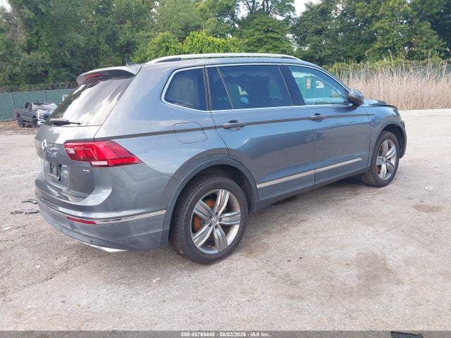 Продажа на аукционе авто 2018 Volkswagen Tiguan 2.0t Sel Premium, vin: 3VV5B7AX0JM172887, номер лота: 45769448