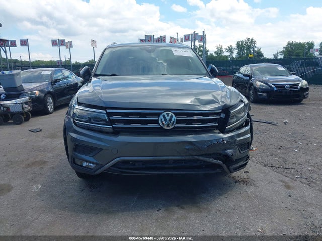 Продажа на аукционе авто 2018 Volkswagen Tiguan 2.0t Sel Premium, vin: 3VV5B7AX0JM172887, номер лота: 45769448