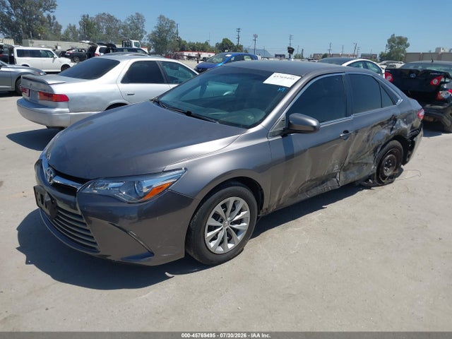 Toyota CAMRY LE 2016 4T1BF1FK1GU244521 Image 2