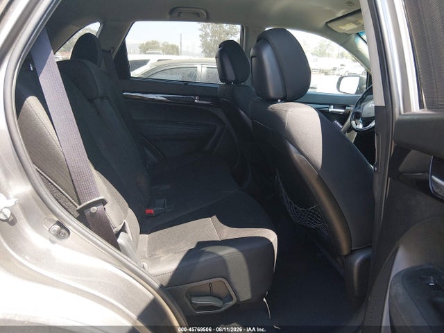 KIA SORENTO LX 2014 5XYKTCA63EG530534 Image 8
