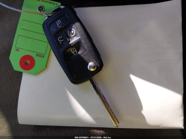 1VWBA7A37JC036689 Volkswagen Passat 2.0t Se