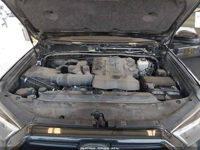 Toyota 4RUNNER SR5 2021 JTEMU5JR2M5920118 Image 10
