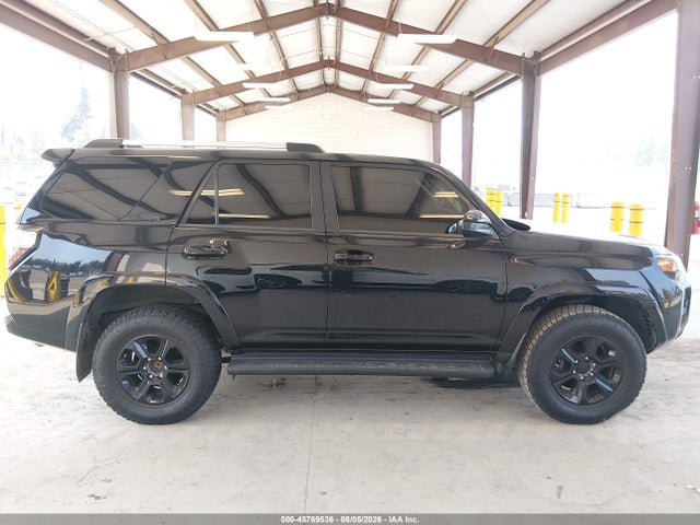 Toyota 4RUNNER SR5 2021 JTEMU5JR2M5920118 Image 14