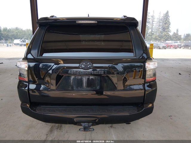 Toyota 4RUNNER SR5 2021 JTEMU5JR2M5920118 Image 17