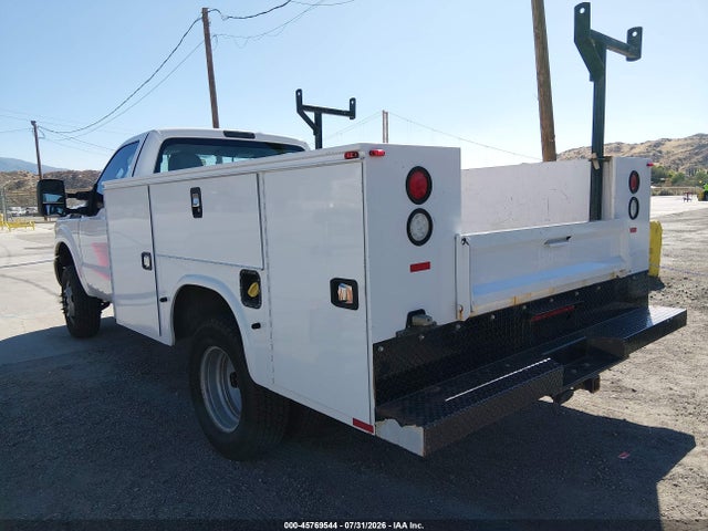 Ford F-350 Chassis Xl 2016 1FDRF3H61GEC86689 Image 3