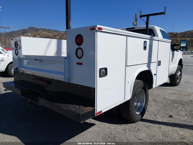Ford F-350 Chassis Xl 2016 1FDRF3H61GEC86689 Image 4