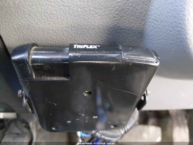 Ford F-350 Chassis Xl 2016 1FDRF3H61GEC86689 Image 12