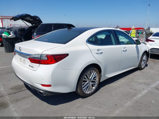 45769548 :رقم المزاد ، 58ABK1GG9GU033713 vin ، 2016 Lexus Es 350 مزاد بيع