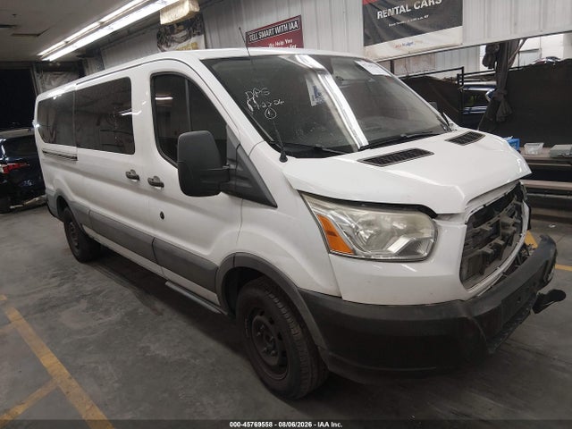 2016 1FBZX2YG7GKA56083 головне зображення