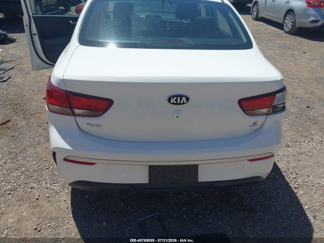 45769559 :رقم المزاد ، 3KPA24AD4ME385888 vin ، 2021 Kia Rio S مزاد بيع