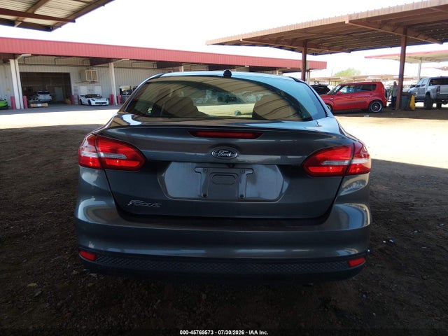 Ford FOCUS S 2017 1FADP3E24HL333424 Image 16