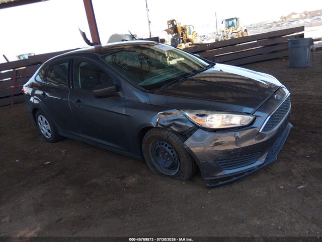 Ford FOCUS S 2017 1FADP3E24HL333424 Image 6