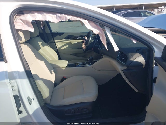 2019 Buick Regal Sportback Fwd Essence მანქანა იყიდება აუქციონზე, vin: W04GP6SX9K1033366, აუქციონის ნომერი: 45769590