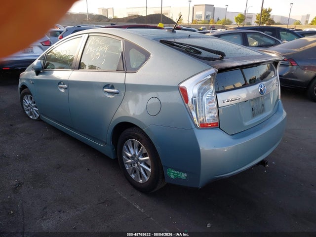 Toyota PRIUS PLUG-IN 2015 JTDKN3DP2F3070741 Image 3