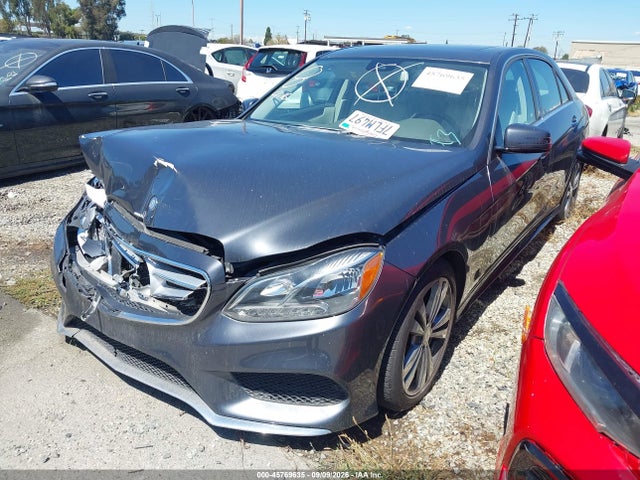 Mercedes-Benz E 350 2014 WDDHF5KB2EB002461 Image 2