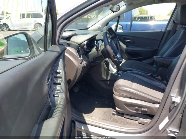 KL7CJLSB8KB940304 Chevrolet Trax Lt