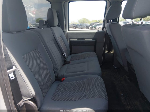 1FT8W4DT0GED16363 Ford F-450 Xl