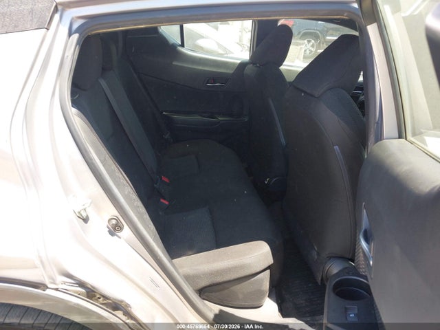 JTNKHMBX3K1054663 Toyota C-HR XLE