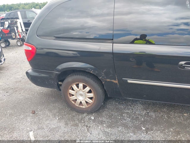 45769655 :رقم المزاد ، 2A4GP54L56R740437 vin ، 2006 Chrysler Town & Country Touring مزاد بيع