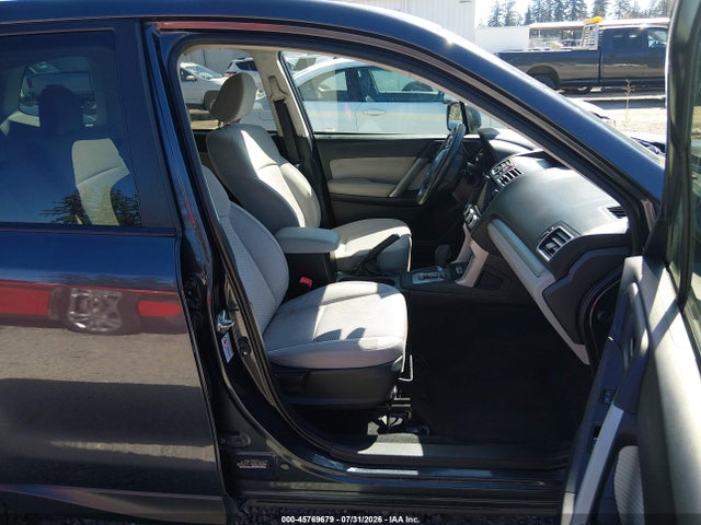Subaru Forester 2.5i Premium 2018 JF2SJAGC1JH496216 Image 17