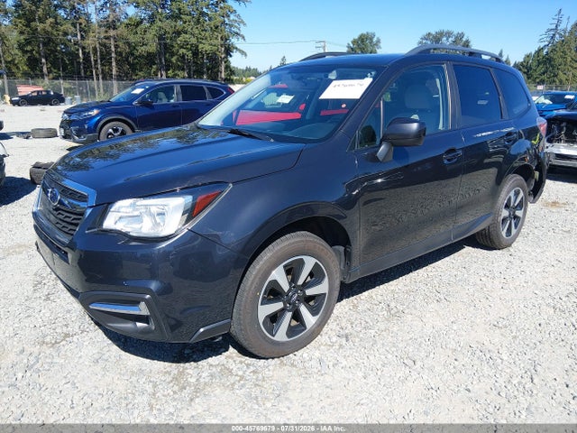 Subaru Forester 2.5i Premium 2018 JF2SJAGC1JH496216 Image 2