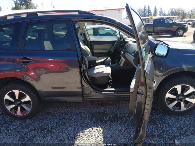 Subaru Forester 2.5i Premium 2018 JF2SJAGC1JH496216 Image 5