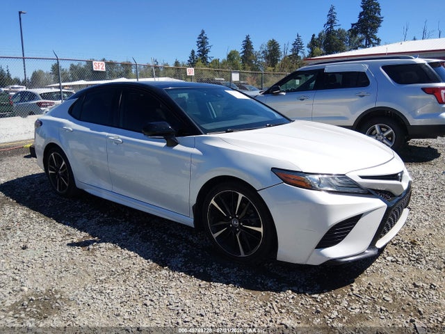 Toyota CAMRY XSE 2019 4T1B61HK1KU213727 главное изображение