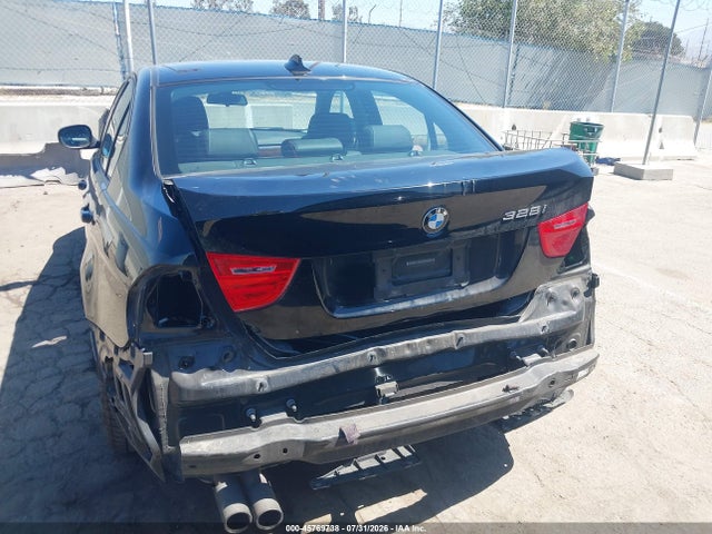 Продажа на аукционе авто 2011 Bmw 328i, vin: WBAPH5C50BA443707, номер лота: 45769738