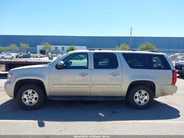 Продаж на аукціоні авто 2014 Chevrolet Suburban Lt, vin: 1GNSKJE77ER201841, номер лоту: 45769754