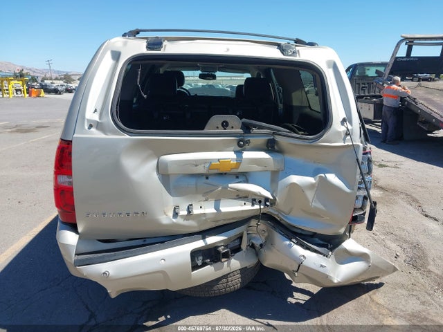 Продаж на аукціоні авто 2014 Chevrolet Suburban Lt, vin: 1GNSKJE77ER201841, номер лоту: 45769754
