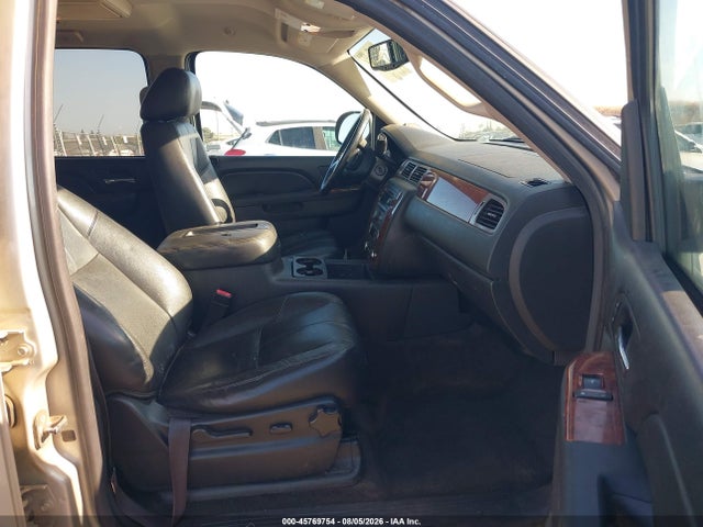 Продаж на аукціоні авто 2014 Chevrolet Suburban Lt, vin: 1GNSKJE77ER201841, номер лоту: 45769754