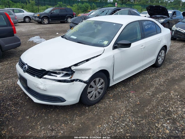 Продаж на аукціоні авто 2014 Volkswagen Jetta 2.0l S, vin: 3VW2K7AJ7EM352707, номер лоту: 45769756
