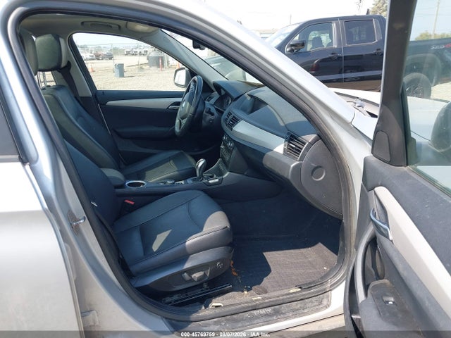 Aukcja sprzedaży 2015 Bmw X1 Xdrive28i, vin: WBAVL1C57FVY26704, numer aukcji: 45769759