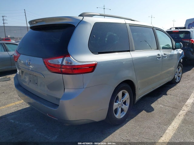 5TDKK3DC4GS748296 Toyota Sienna Le 8 Passenger