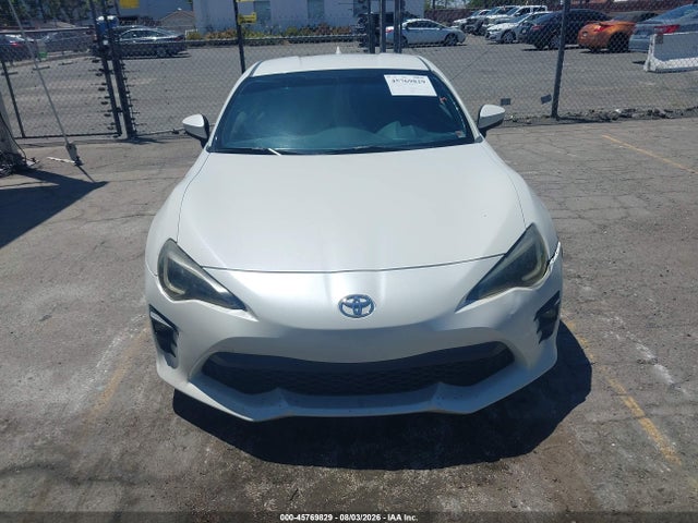 Toyota 86 2017 JF1ZNAA1XH8711116 Image 13
