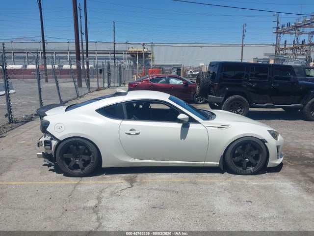 Toyota 86 2017 JF1ZNAA1XH8711116 Image 14