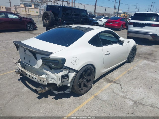 Toyota 86 2017 JF1ZNAA1XH8711116 Image 4