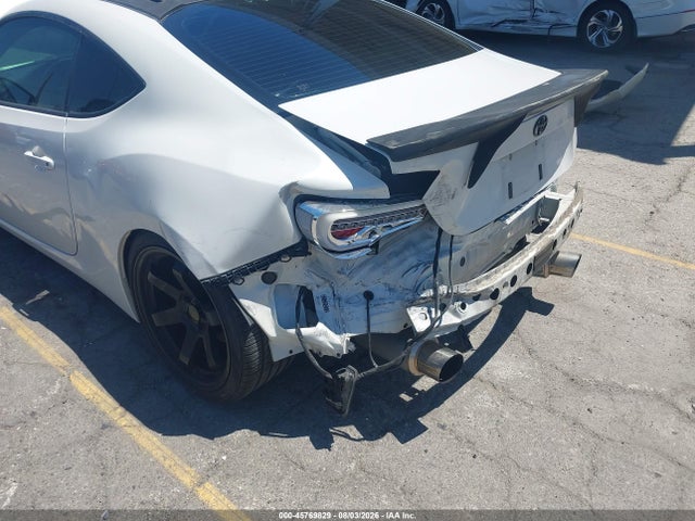 Toyota 86 2017 JF1ZNAA1XH8711116 Image 6