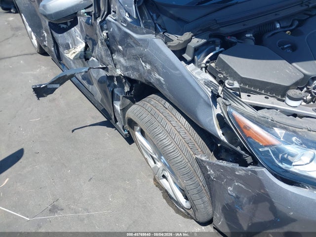 Chevrolet VOLT LT 2018 1G1RC6S56JU141393 Image 19