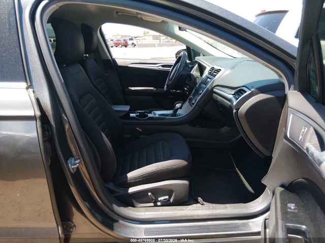 3FA6P0H7XFR173174 Ford FUSION SE