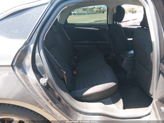 3FA6P0H7XFR173174 Ford FUSION SE