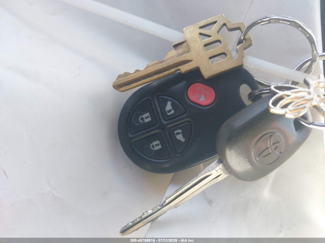 Toyota Sienna Le 8 Passenger 2015 5TDKK3DC6FS601668 Image 11