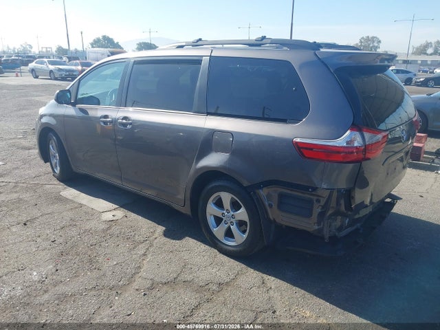 Toyota Sienna Le 8 Passenger 2015 5TDKK3DC6FS601668 Image 3
