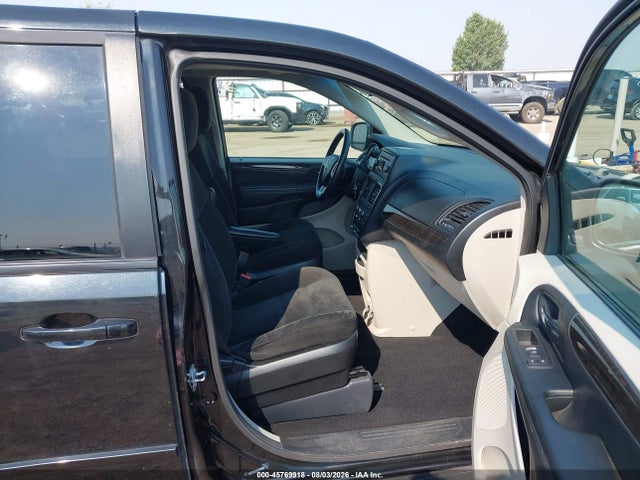 45769918 :رقم المزاد ، 2C4RDGBG7GR151853 vin ، 2016 Dodge Grand Caravan Se مزاد بيع