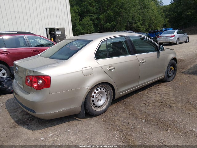 Продажа на аукционе авто 2005 Volkswagen Jetta 2.5, vin: 3VWRF71K25M640999, номер лота: 45769931