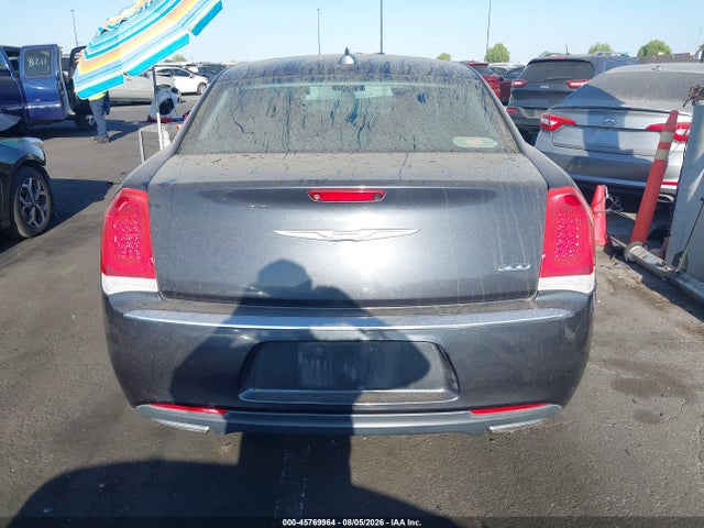 2C3CCAAG9FH932048 Chrysler 300 Limited